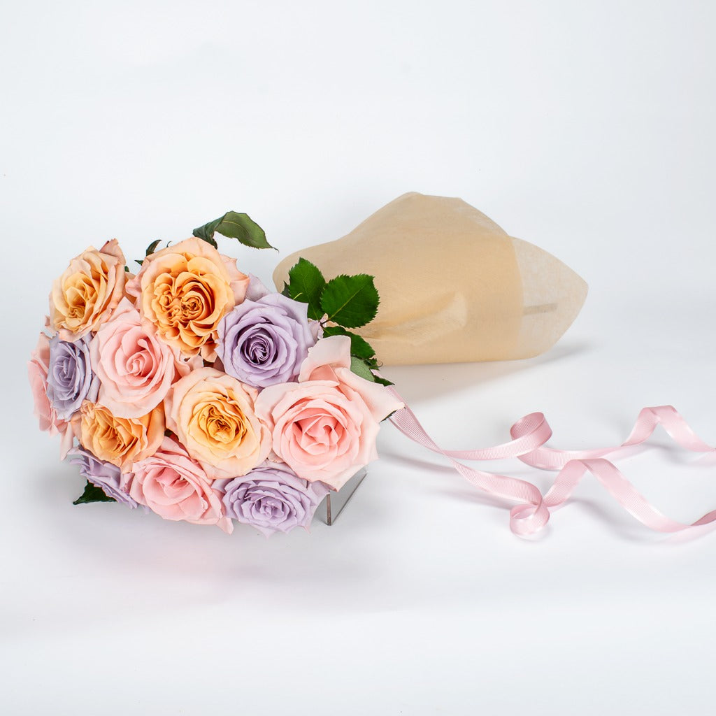 12 Mixed color Roses