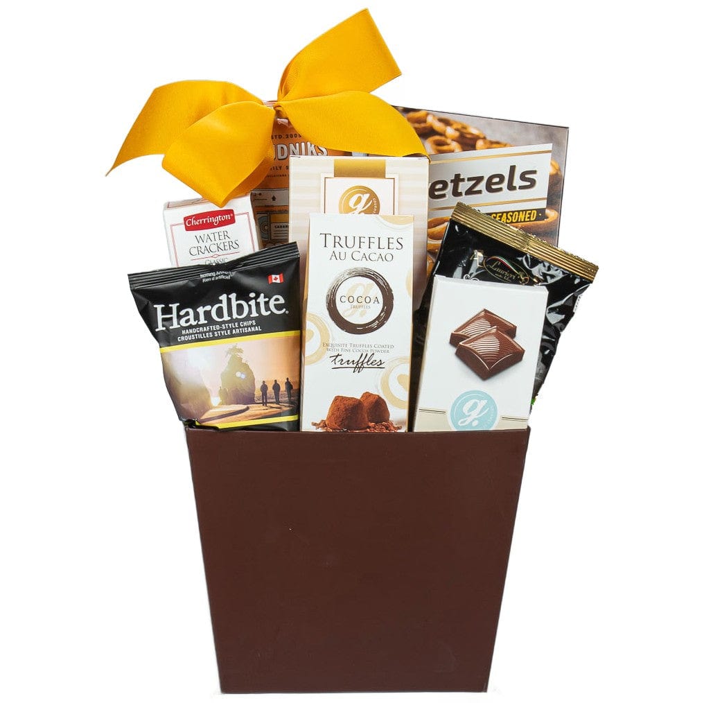 Gourmet Gift Basket With Chocolat, Chips, Cookies, Pretzels And Sweet Snacks 