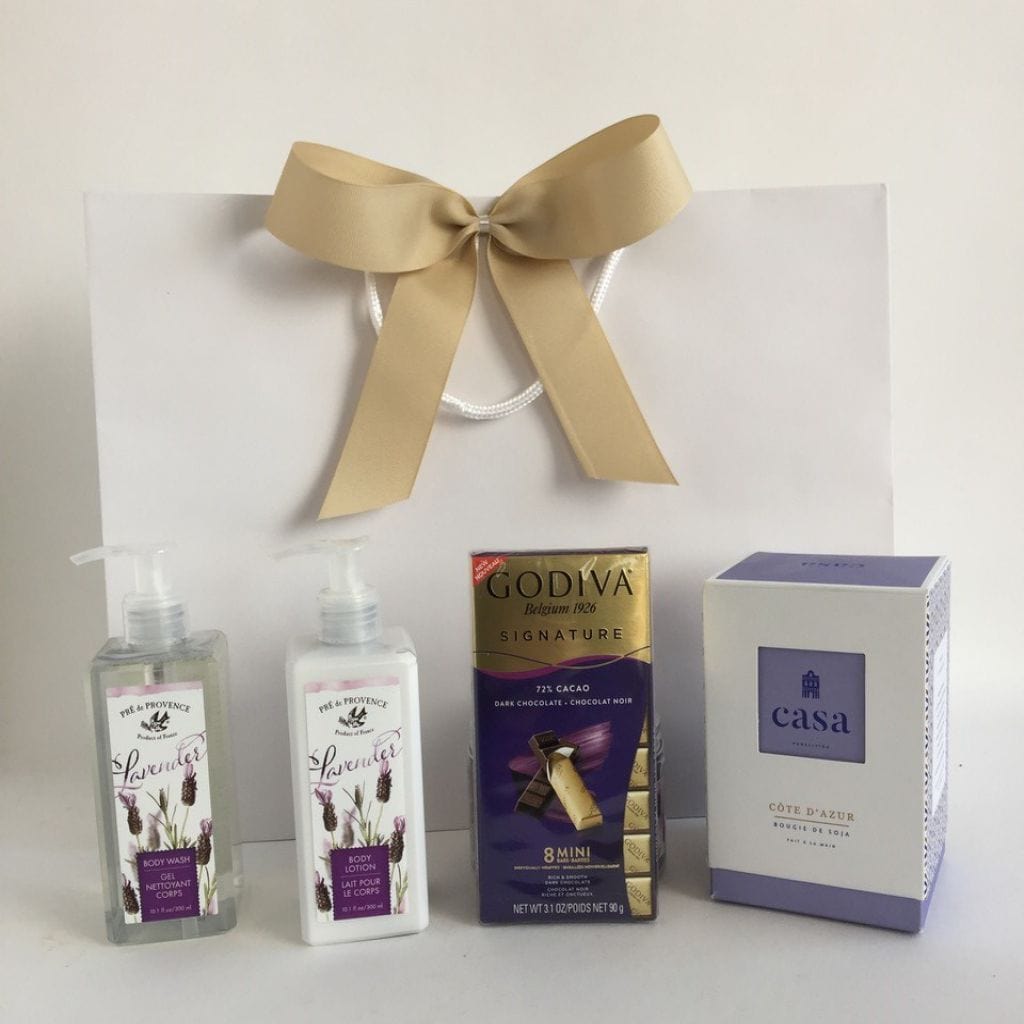 Spa gift bag for mom