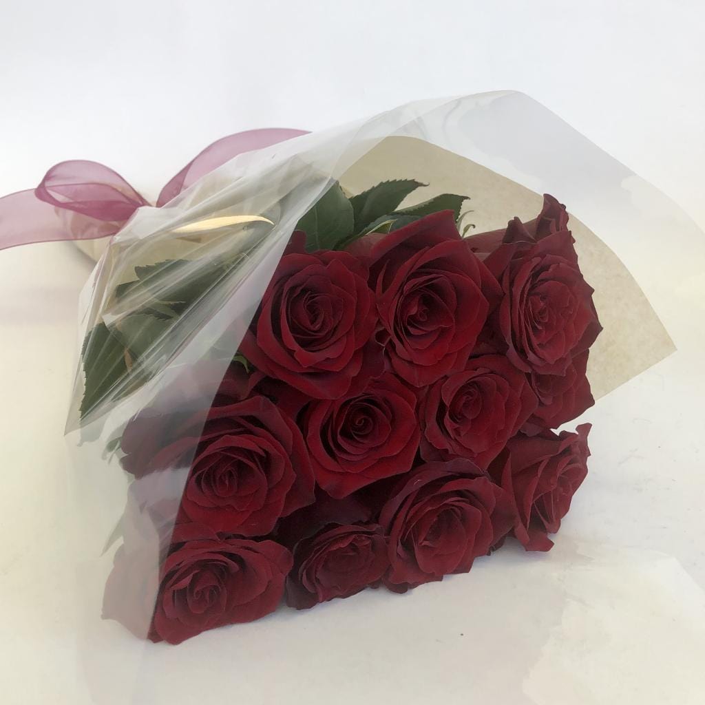 12 Long Stem Roses Toronto GTA Delivery Only SIMONTEA 12-long-stem-roses-toronto-gta-delivery-only-simontea