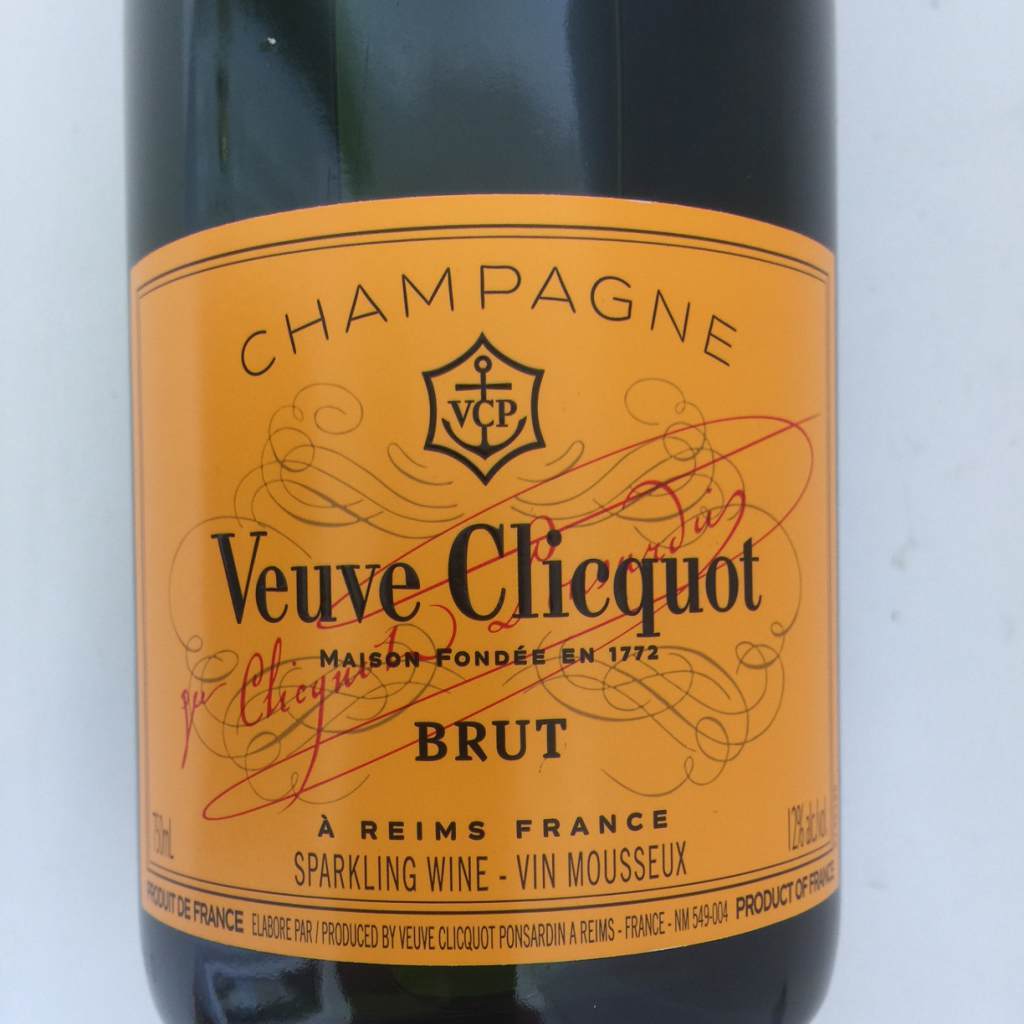Veuve Clicquot Brut Champagne 750 mL